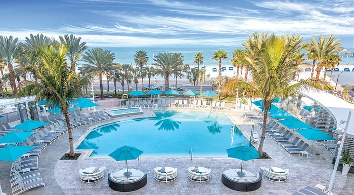 Holiday Beachfront Pool Party at Wyndham Grand Clearwater